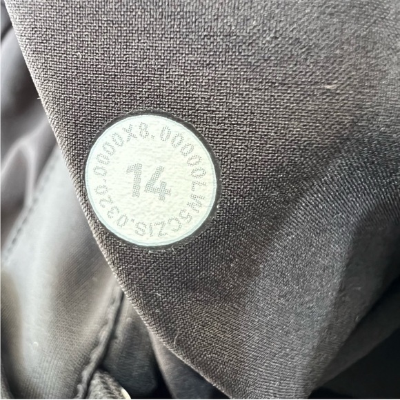 Lululemon City Sleek 5 Pocket 7/8 Pant Black / Size 14 - Picture 8 of 11